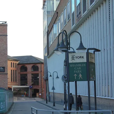 The Wesley Apartament